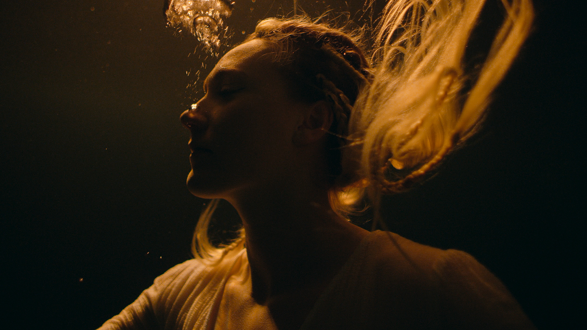 <ul>
<li><strong>// <em>MUSIC VIDEOS</em></strong></li>
<li>Title:<strong> NEOREALITE – STEVE BARAKATT</strong></li>
<li>Director: <strong>Francis Bordeleau</strong></li>
<li>Cinematography: <strong>Miguel Henriques</strong></li>
<li>Production: <strong>MELANCHOLIA FILMS</strong></li>
<li>Licensed: <strong>Universal Music Mena</strong></li>
</ul>
